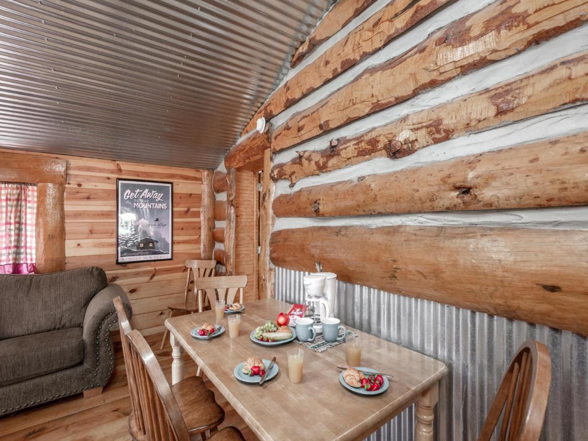 Sleeping Bear, 2 Bedrooms, Front Deck, Midtown, Sleeps 6 Ruidoso Extérieur photo