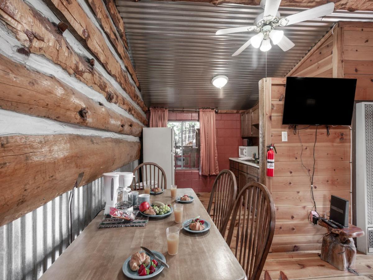 Sleeping Bear, 2 Bedrooms, Front Deck, Midtown, Sleeps 6 Ruidoso Extérieur photo