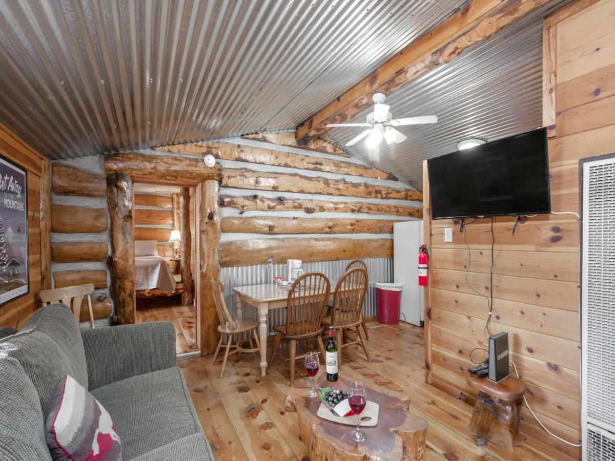 Sleeping Bear, 2 Bedrooms, Front Deck, Midtown, Sleeps 6 Ruidoso Extérieur photo
